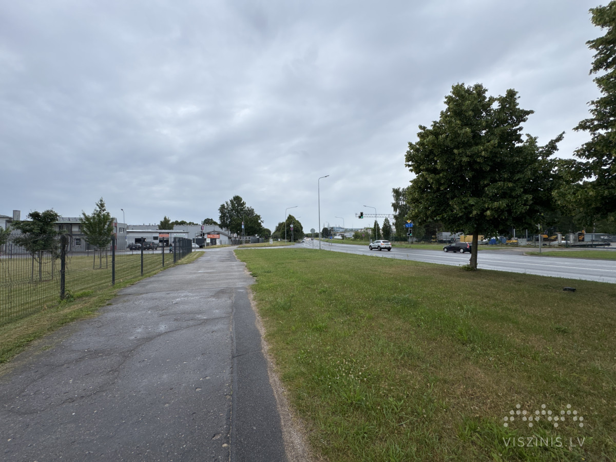 Ulbrokas iela foto 1