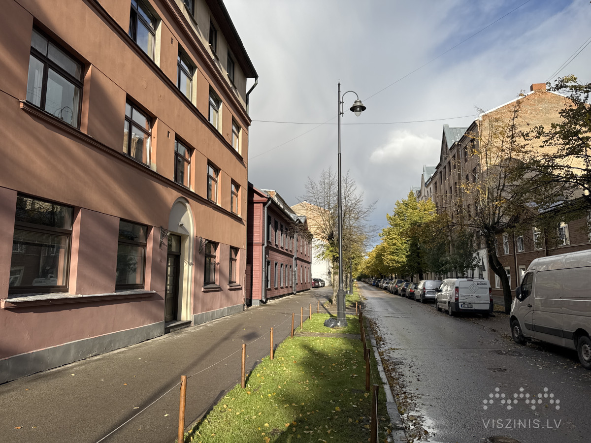 Vārnu iela foto 1