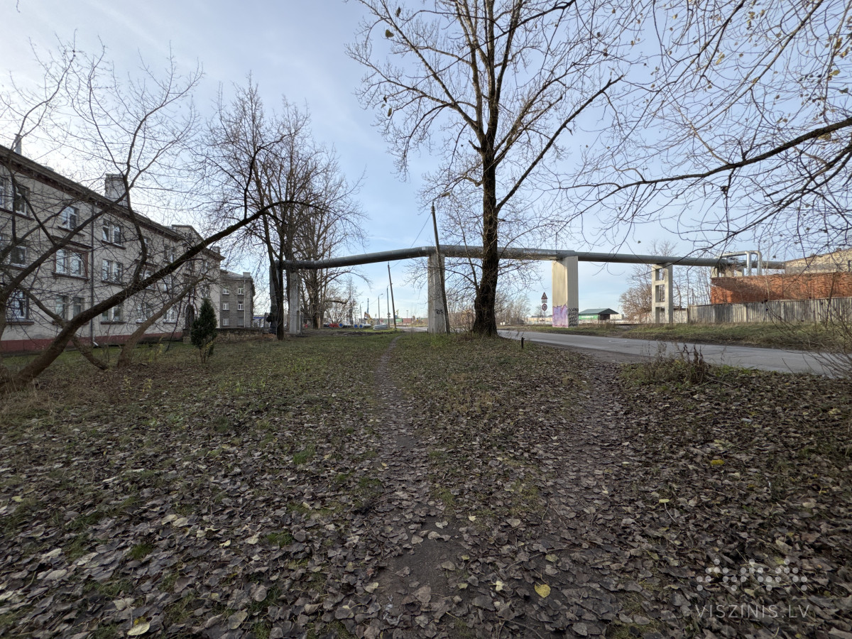 Lugažu iela foto 1