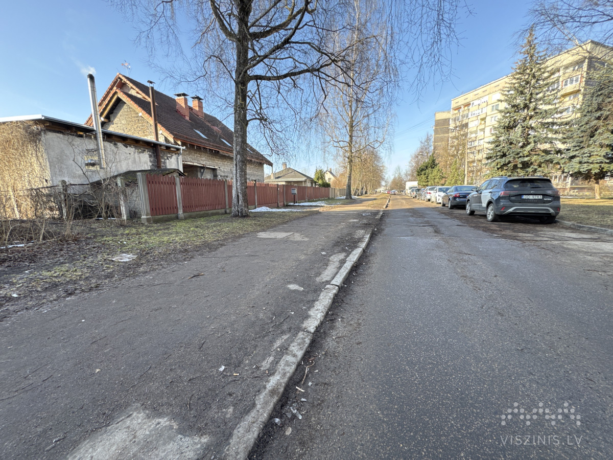 Madonas iela foto 1